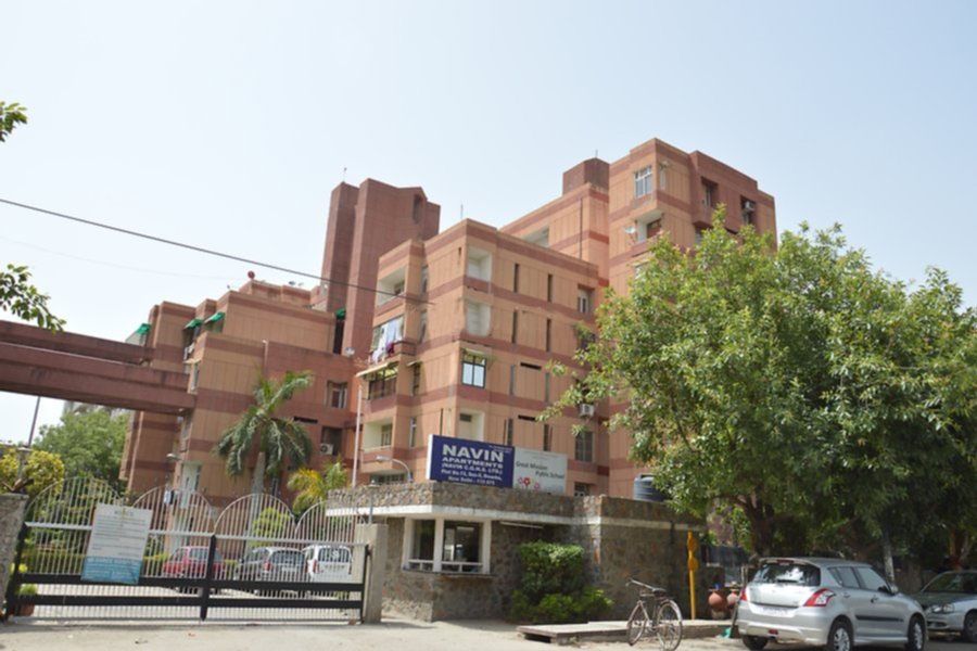 4 bhk flat for rent in Naveen Apartment sector 5 dwarka Delhi